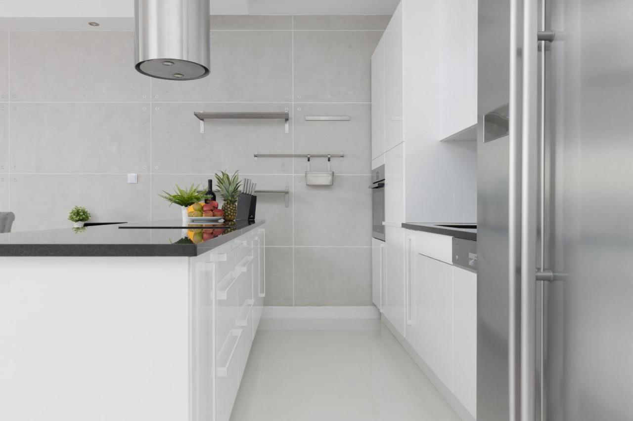 Warsaw Silver Residence By Renters Prestige Exterior photo